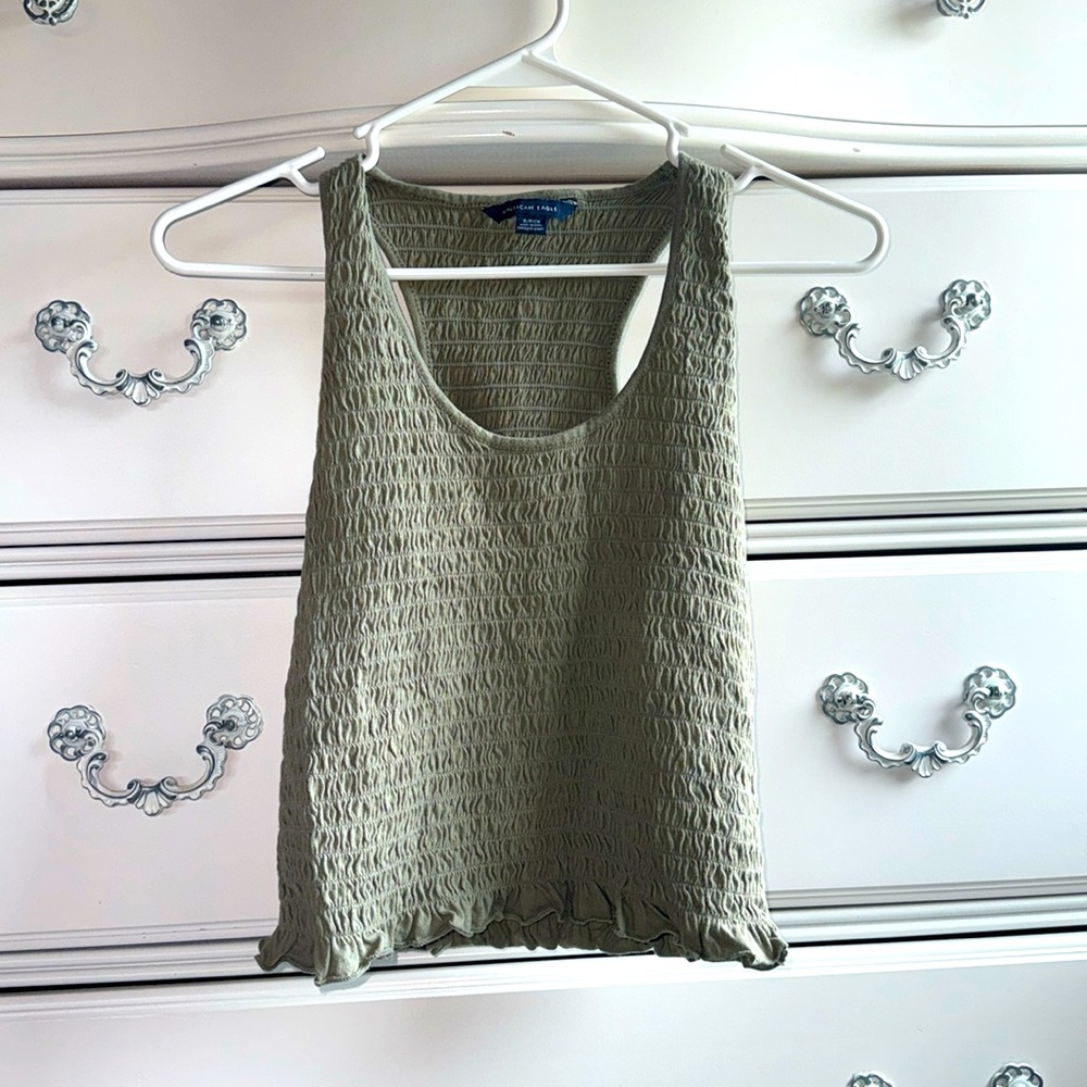 Army green American Eagle tank